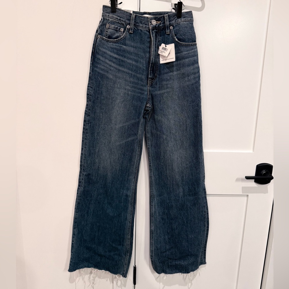 MOUSSY‎ Jeans NWT's Size 2 US Straight Leg